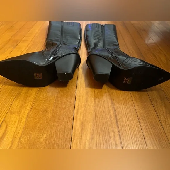 Nasty Gal Wild Western Faux Leather Croc Boots - Picture 5 of 5